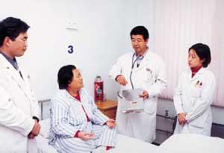 這些年，醫(yī)師執(zhí)業(yè)狀況改善有限